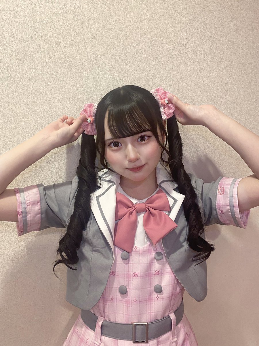 neon_heroines's tweet photo. 初めまして！♡ ヒロインズ研究生4期生として活動させていただきます！

高校1年生15歳の 有舞ねおん です🌟
ずっと夢に見てたアイドル、お披露目から全力でみんなのこと楽しませちゃいます♪

5/10 @品川ステラボールさんにてお披露目です！SEからかわいくて見にきて損ないよ😻✨まってるね♡ https://t.co/4MZmplbYOc