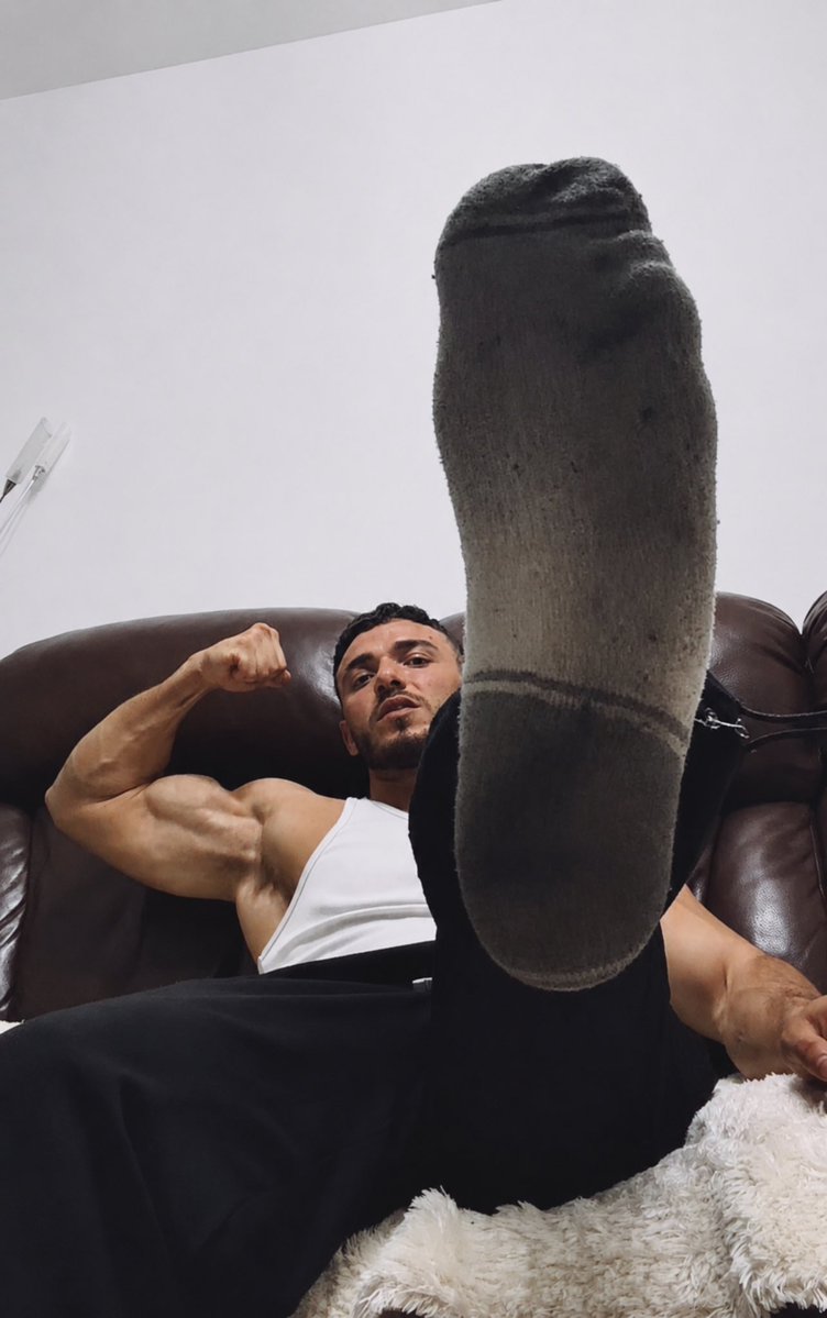 CashMAlpha's tweet photo. Making you with fold with this bicep peak and to be able lick these dirty  socks real clean so now send…👅 🧦 https://t.co/xoTq3f2g3J
