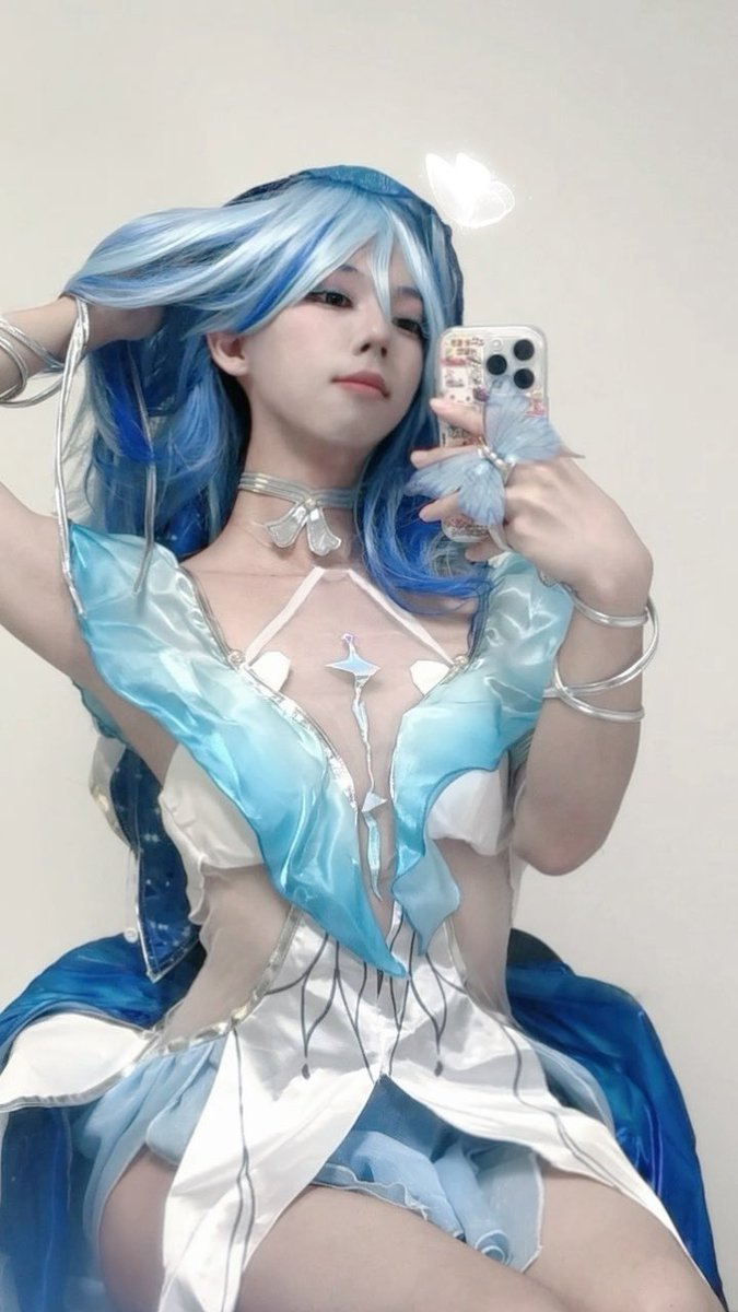 美女小绾 tweet media