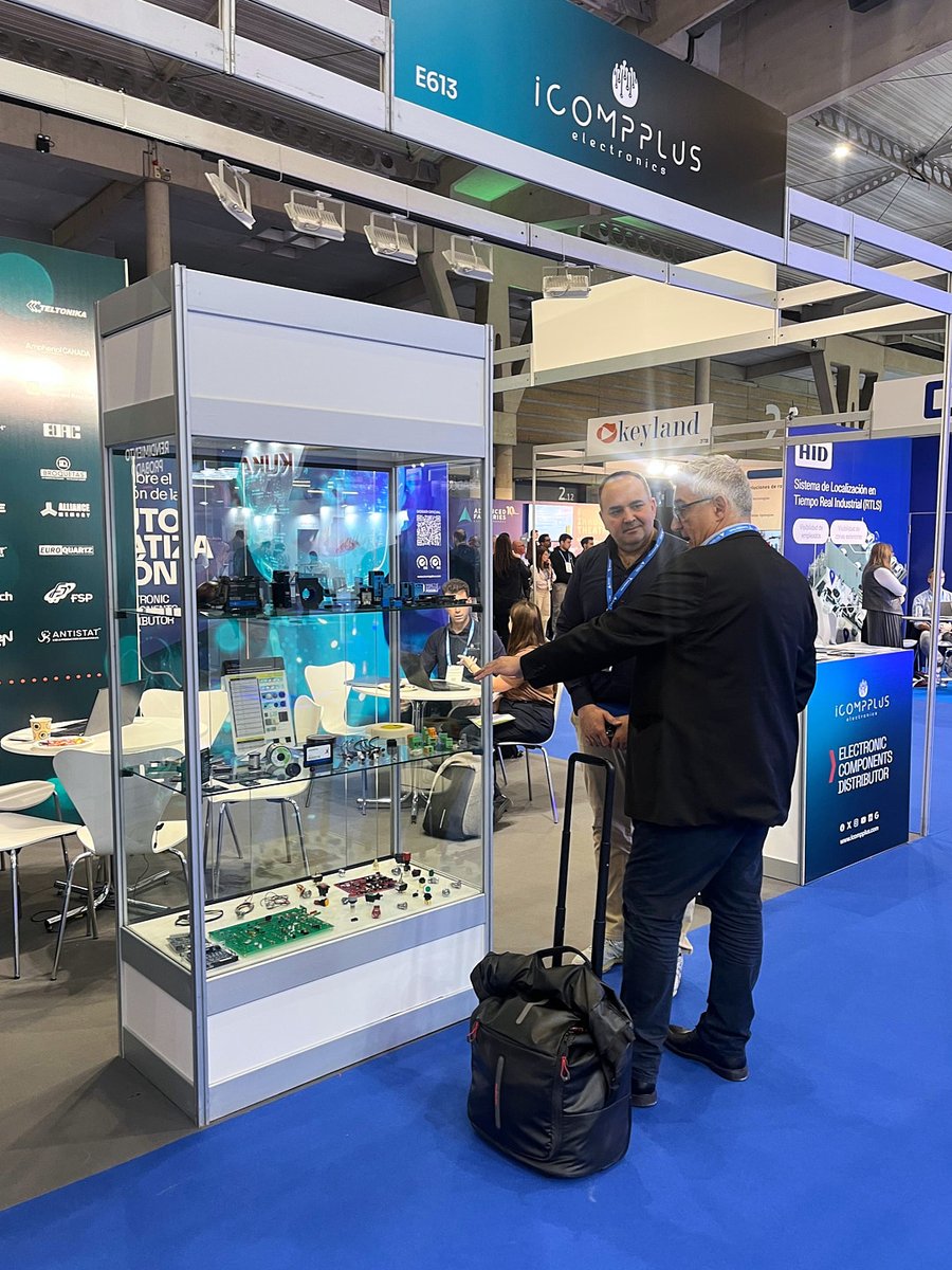 Icomppluselec's tweet photo. Día 2 en @AdvanFactories.
Hoy hablamos de componentes, plazos y alternativas, pero también de cómo evitar bloqueos en desarrollo y tomar mejores decisiones técnicas antes de que se conviertan en problemas.

Seguimos hoy y mañana. Ven a vernos.
📍 Pabellón 2 · Stand E613

#AF2026 https://t.co/PTlKgvAGKh
