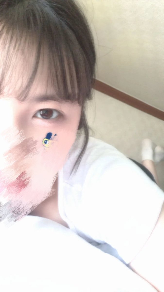 유월 tweet media