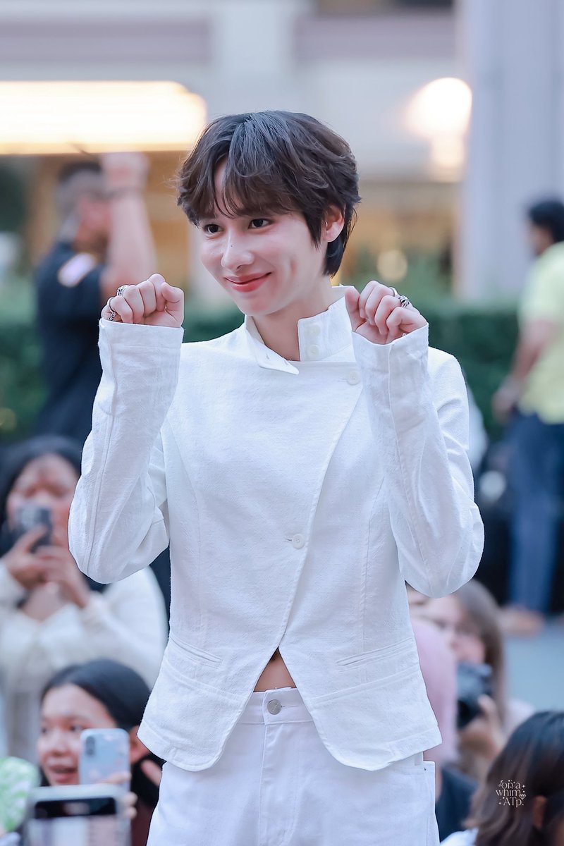 onawhimATp's tweet photo. 20260505

😺

#MelabodyxOffGun
#GunAtthaphan 
#กันอรรถพันธ์ https://t.co/f1E5AzKhTQ