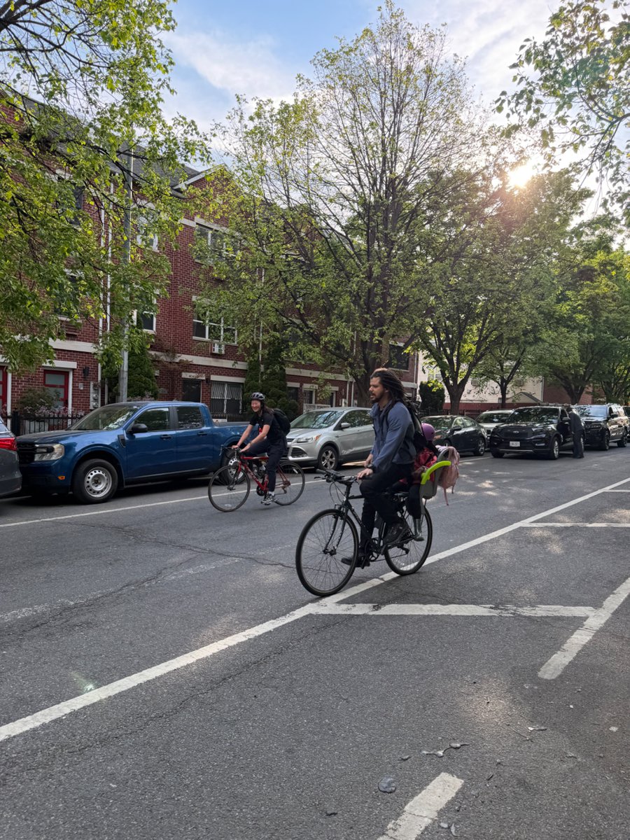 vinbarone's tweet photo. Build the Bergen and Dean streets bike boulevards? On it. https://t.co/Tmtpg7ihhO https://t.co/unjag64lVZ