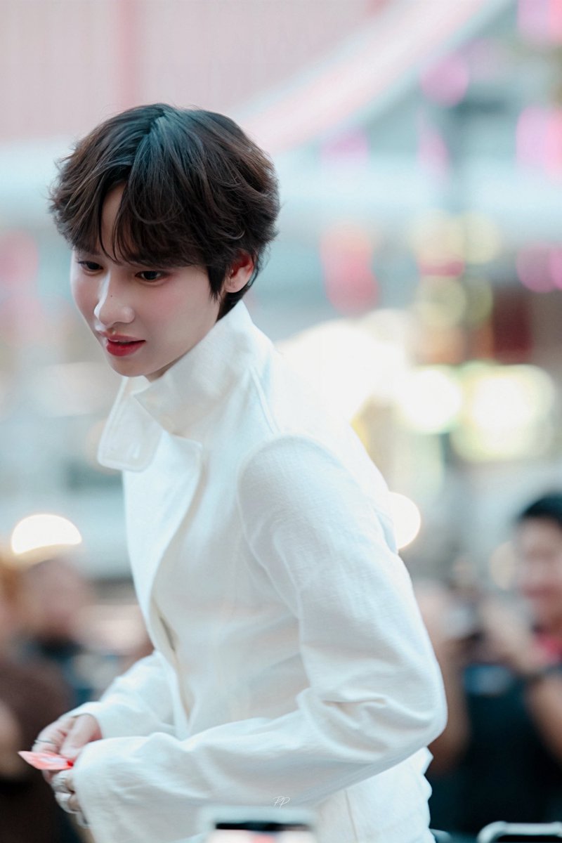 patchappla's tweet photo. ใจฟูทุกครั้งที่ได้เจอ 

OFFGUN BRIGHT UNLOCKED
#MelabodyxOffGun
#กันอรรถพันธ์ #GunAtthaphan https://t.co/WU2K5vylPI