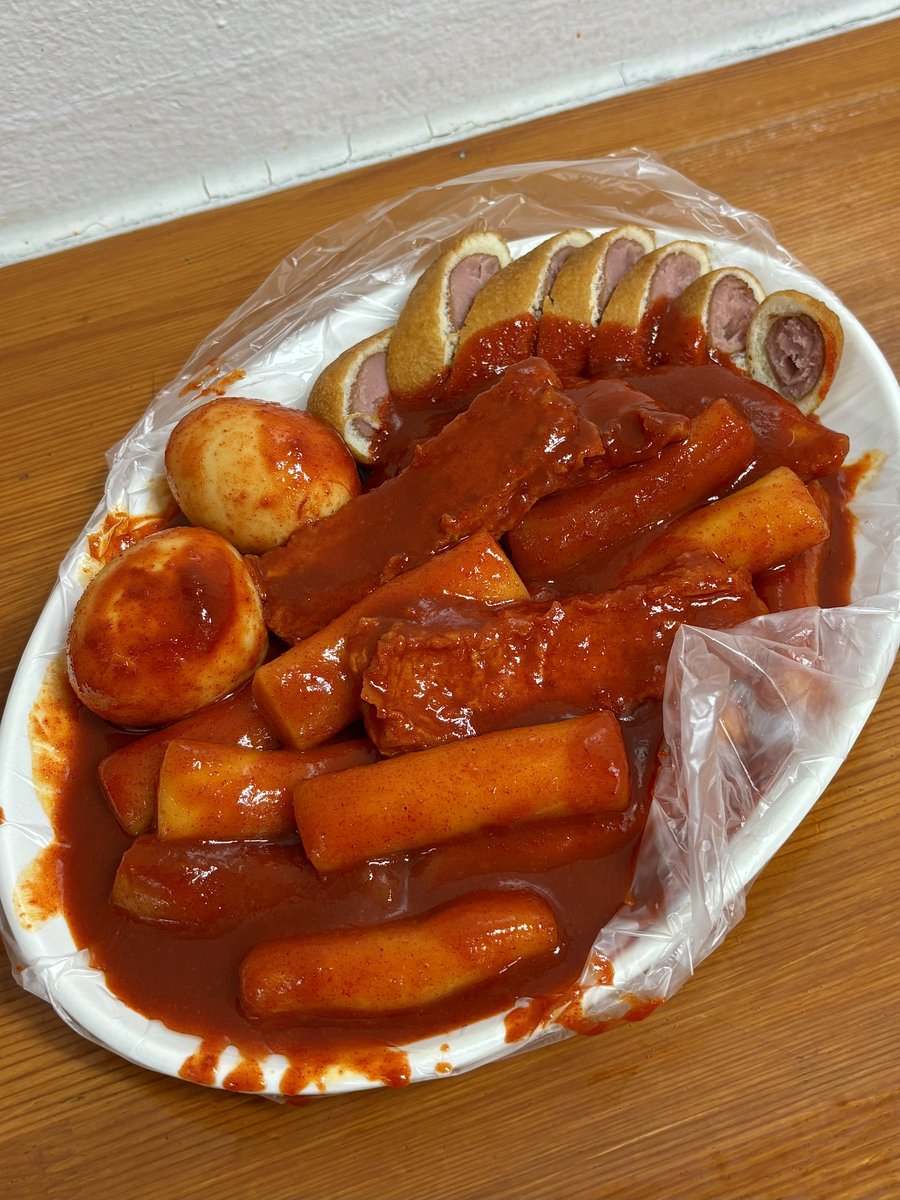 muk_archive's tweet photo. 지금 해야합니다

아차산이랑 용마산 정상 찍고 
하산해서 신토불이 떡볶이 먹기 https://t.co/IEZDhhpiO6