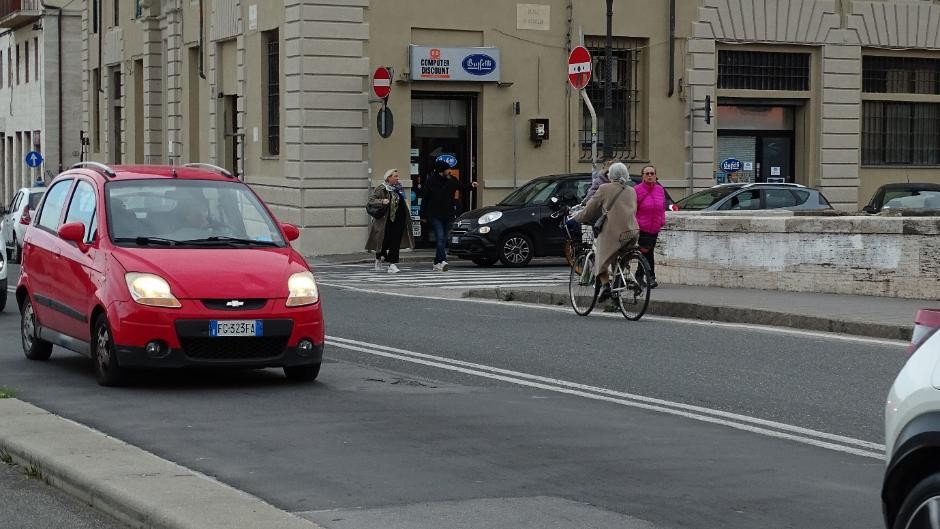 cycle_eu's tweet photo. Did you know that Livorno is big on cycling? 

The province aims for a truly multimodal system that benefits people and the environment by streamlining policies and projects, many of them EU-funded.

Learn more here: https://t.co/YjVhVBNyoo https://t.co/vKUFkvO7Mn