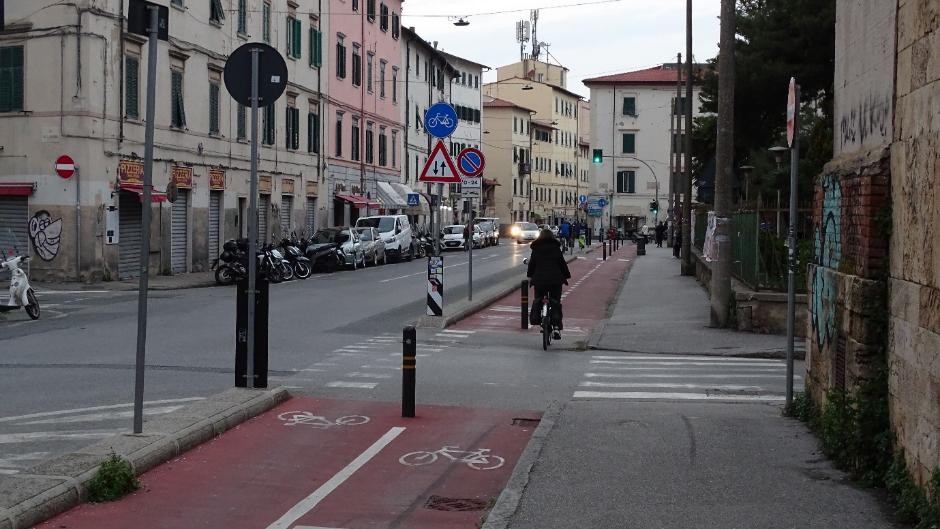 cycle_eu's tweet photo. Did you know that Livorno is big on cycling? 

The province aims for a truly multimodal system that benefits people and the environment by streamlining policies and projects, many of them EU-funded.

Learn more here: https://t.co/YjVhVBNyoo https://t.co/vKUFkvO7Mn