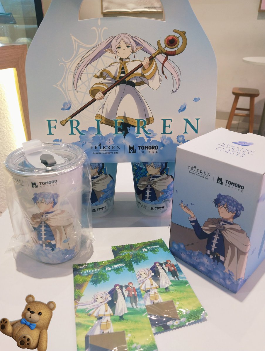 bBeomchyu's tweet photo. Serba serbi tomoro edisi healing with Frieren (๑•ᴗ•๑)♡ udh koleksi 3 common card, 1 ultra rare, standee fern x stark, sama ga lupa color changing nyaa 🙌🏻(๑•ᴗ•๑)🙌🏻 https://t.co/BJqikRRJjX