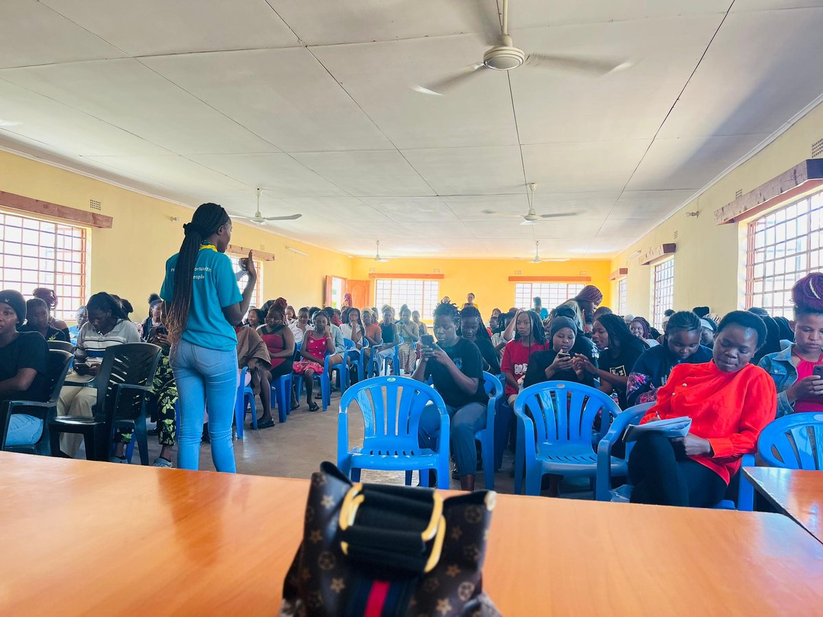 YessmalawiG's tweet photo. Empowering girls at DMI–St John’s The Baptist Campus. 
Through MHM, advocacy &amp; YOMA onboarding, we’re building confident, informed leaders ready to drive change. 
#YouthEmpowerment #MenstrualHygiene #Leadership #GirlGuiding https://t.co/G3g0PQCSaw