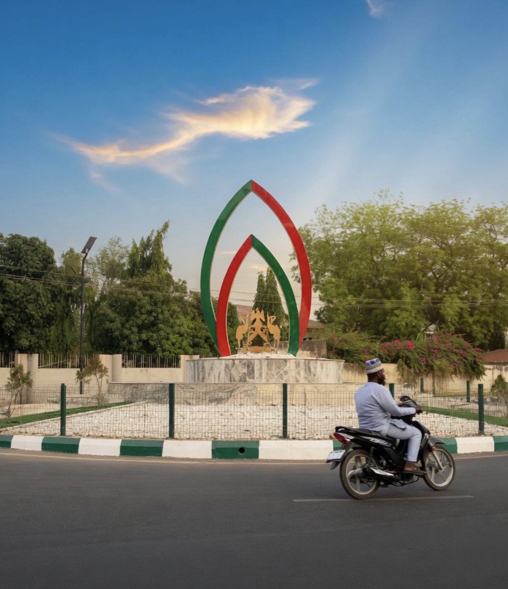 Piece of Art.

📍Lodge Road by Hospital Road, Nassarawa, Kano State.