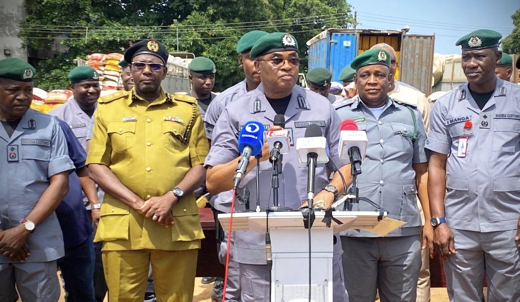 NIGERIA CUSTOMS tweet media