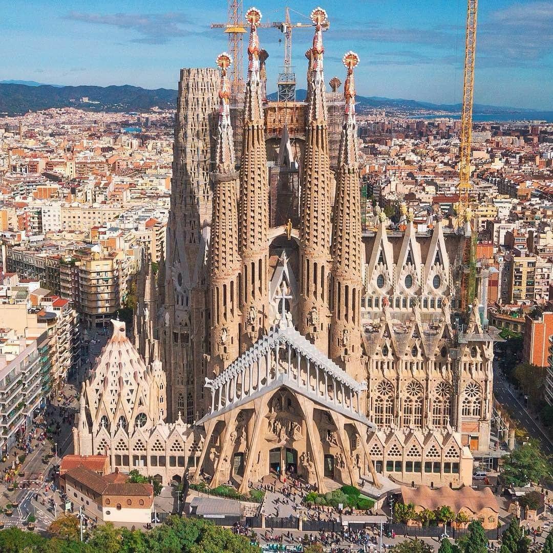 Sachinettiyil's tweet photo. Pope Leo will celebrate Mass at Sagrada Família—the tallest church in the world—during his visit to Spain in June, where he will also bless the Tower of Jesus Christ.

Info: Vatican Press Office https://t.co/5XRJRQ3pPY
