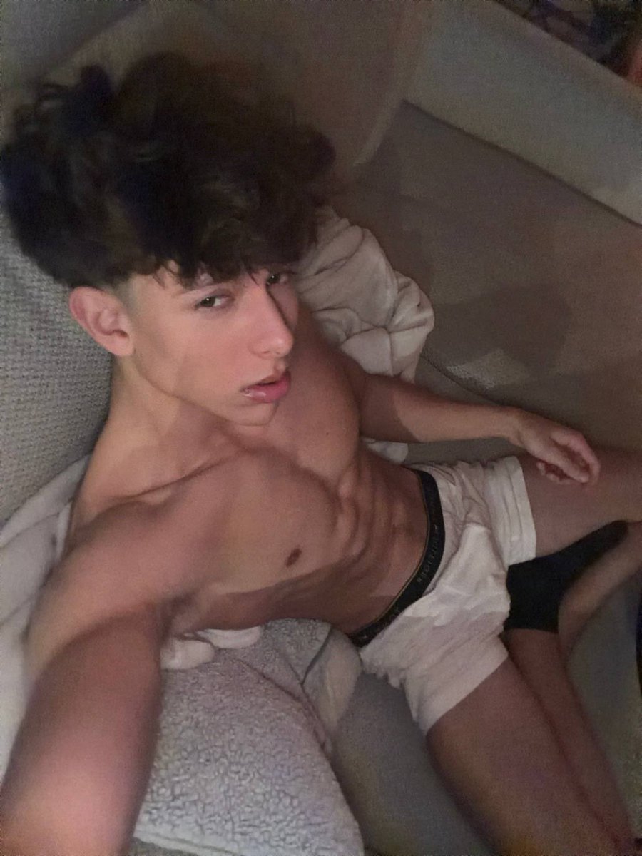 i am sexy Jeff 😜 🌙 tweet media