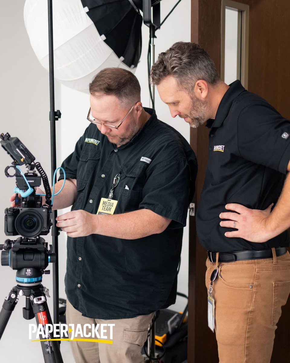 paperjacketllc's tweet photo. There’s a difference between “we got it done” and “we nailed it.” The details are usually where that line gets drawn.

#PaperJacketMedia #ProductionLife #ContentCreation #Videography #CreativeProcess #BrandVideo #MarketingVideo https://t.co/mWjeqAtfw5