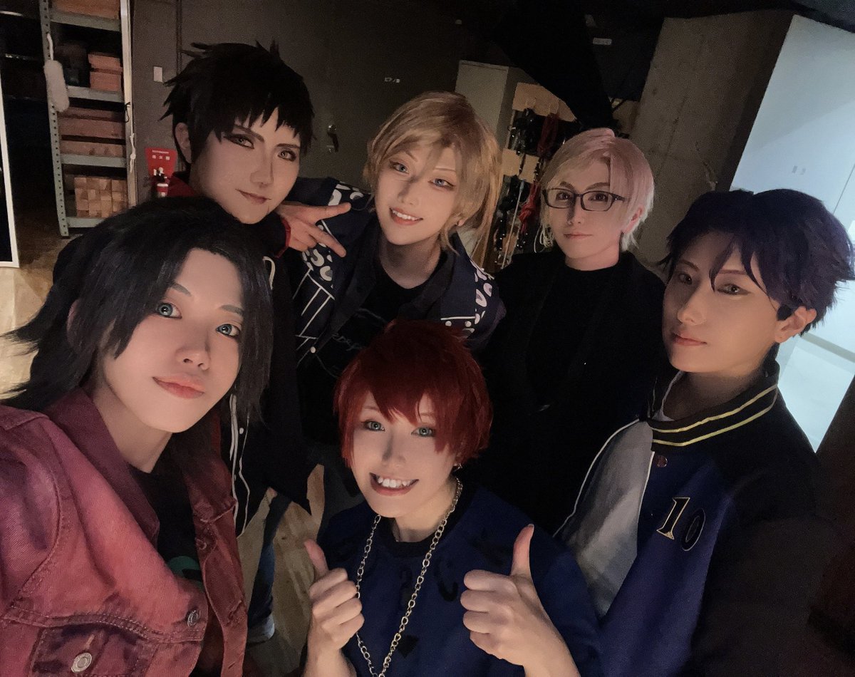 key_y_y's tweet photo. 【cosplay】 
恐れ多くも参加させていただきました✨
未経験なことたくさんでしたが色々勉強さてもらいながら楽しく踊ってきました！🕺👓
メンバーみんなかっこよかった！
ご覧いただいたみなさんありがとうございました！
#コスダン
#はぴえんじゃん https://t.co/ik1x51BNaI