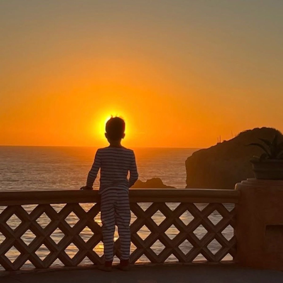 waruni_smith's tweet photo. Happy Birthday Prince Archie 🥰🥰🥰 https://t.co/eaAciON1Ez