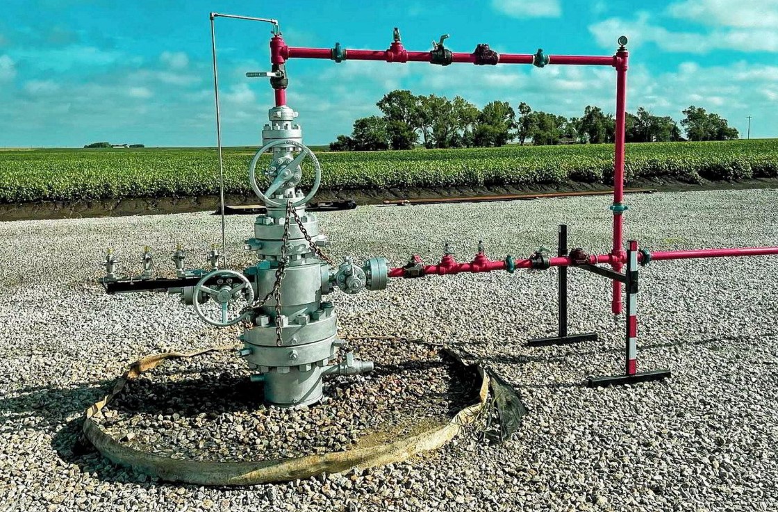 ResourceWorld's tweet image. QIMC Intersects 243 m Natural Hydrogen Zone Including 163 m Continuous Elevated Interval at West Advocate (DDH-26-03) - Strongest Response to Date - resourceworld.com/qimc-intersect… #ResourceWorld #resourceinvesting #miningnews #mining @QIMCSilica #H2 #hydrogen