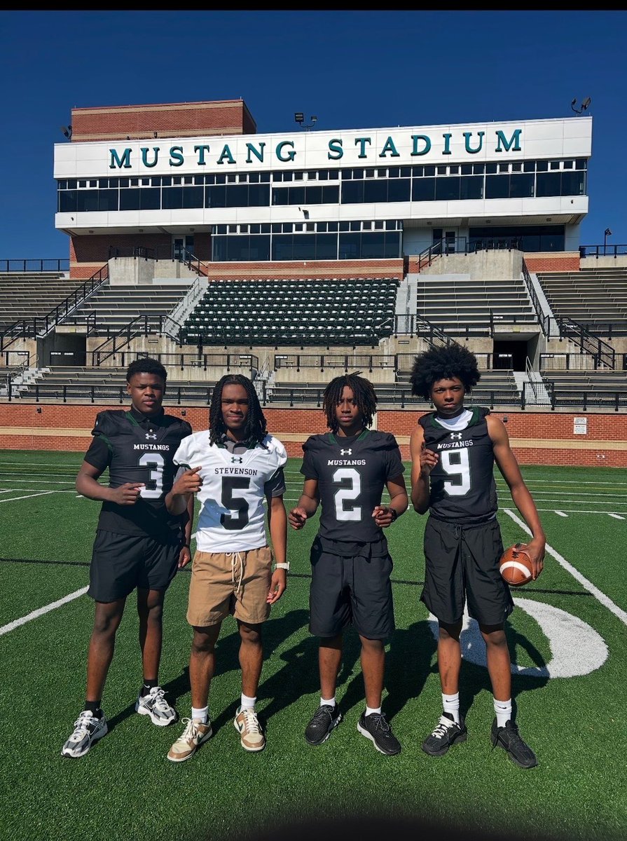 DeshawnMor1's tweet photo. Had a great visit at @SUMustangFB thank you @NickWhite1_ @KenEmmons_SU for the hospitality and I can’t wait to be back!
@BAHSCoachSiegel 
@BAHS_Football https://t.co/Fe6GWAkzwR