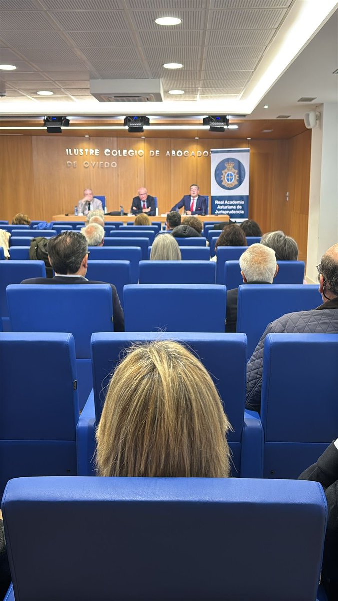 JpDemocracia's tweet photo. 🟩 Comienzan en Oviedo las Jornadas de Actualidad Administrativa que organiza la Comisión de lo Contencioso de #JJpD @kontencioso https://t.co/IyzgGmAIwM