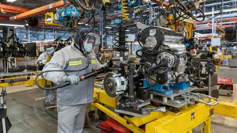 🔴CAÍDA DE LA ACTIVIDAD INDUSTRIAL 

📉Argentina registró entre 2023 y 2025 la peor performance industrial del planeta en una muestra de 80 países. 

🔻 Argentina 7,92%
🔻Mexico 0,7%
🔻Colombia 0,4%

⬆️Perú 6,5%
⬆️Chile 5,2%
⬆️Uruguay 3,7%
⬆️Brasil 3,5%
