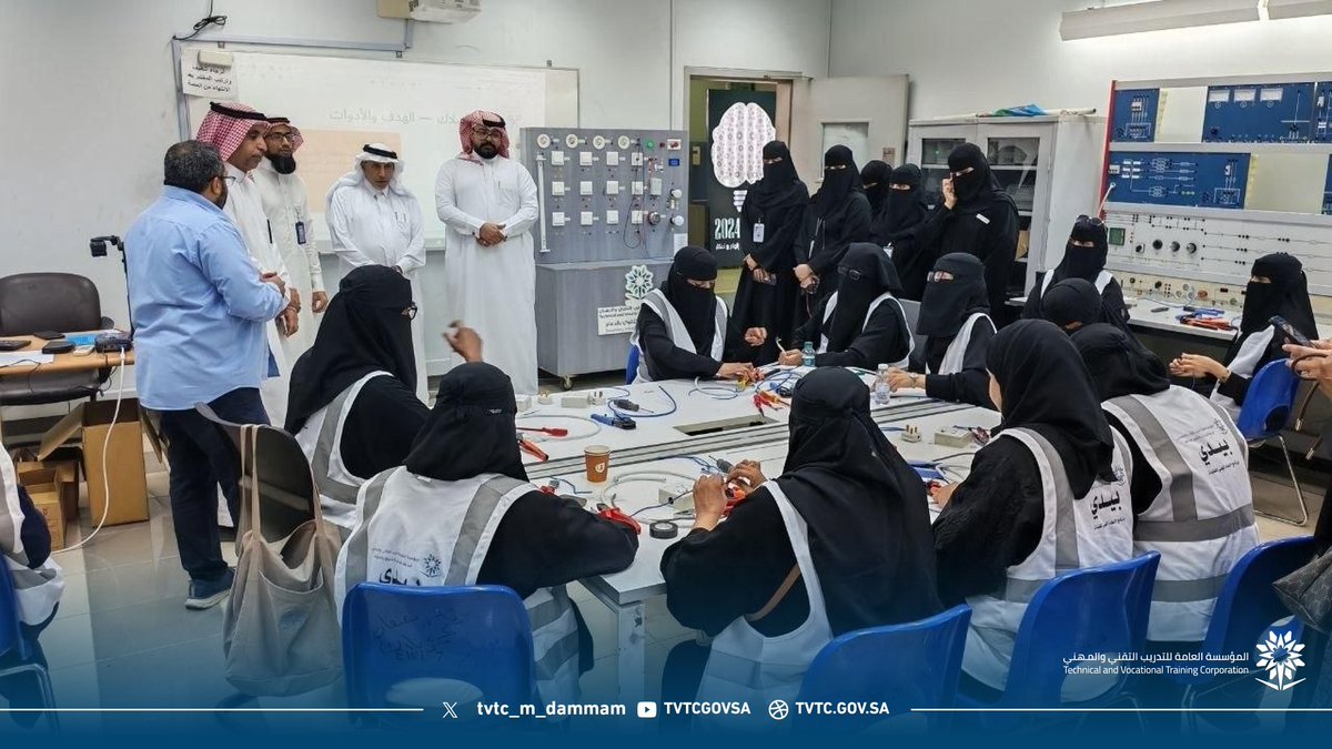 المعهد الصناعي الثانوي للبنين بالدمام tweet media