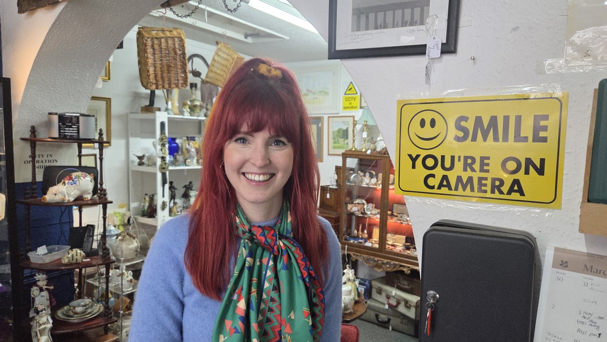 Antiques Road Trip tweet media