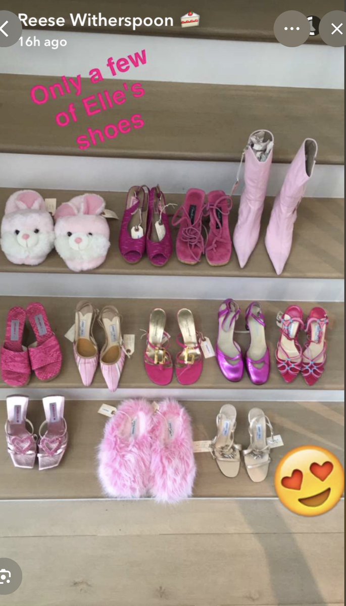 RexBesong's tweet photo. @ModernGurlzz Doesn’t Reese even still own the original jimmy choo’s 😭 https://t.co/YULprBhn8R