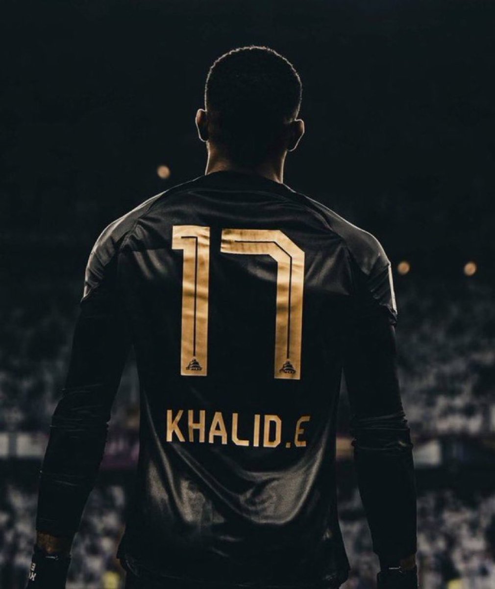 kooora_AE's tweet photo. - رسميا الأسطورة خالد عيسى يتجاوز عدد بطولات الدوري للوحدة 
- خالد عيسى = 5 دوري 
- نادي الوحدة = 4 دوري https://t.co/59O3gHeM18