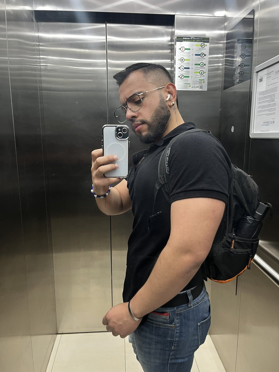 siul_300's tweet photo. 🖤 https://t.co/E5BGmcGr2a