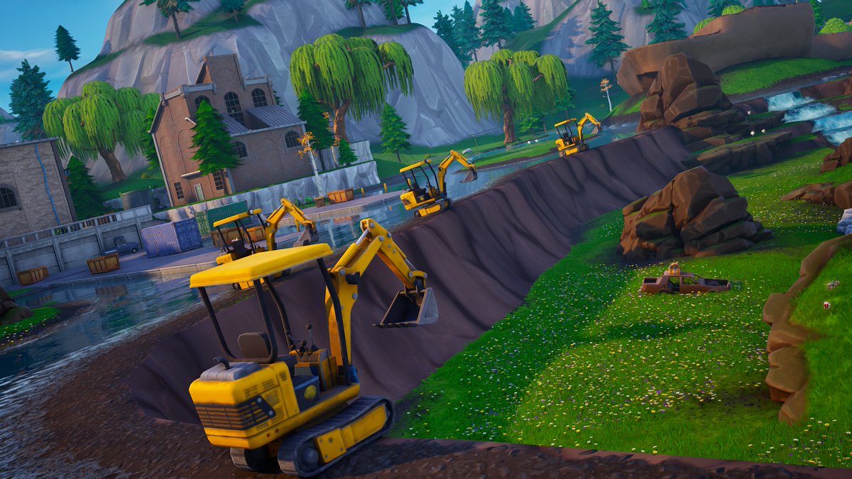 FortTracker tweet media