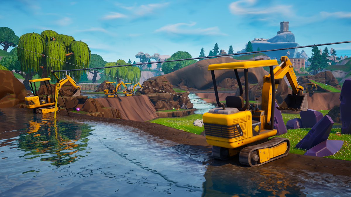 FortTracker tweet media