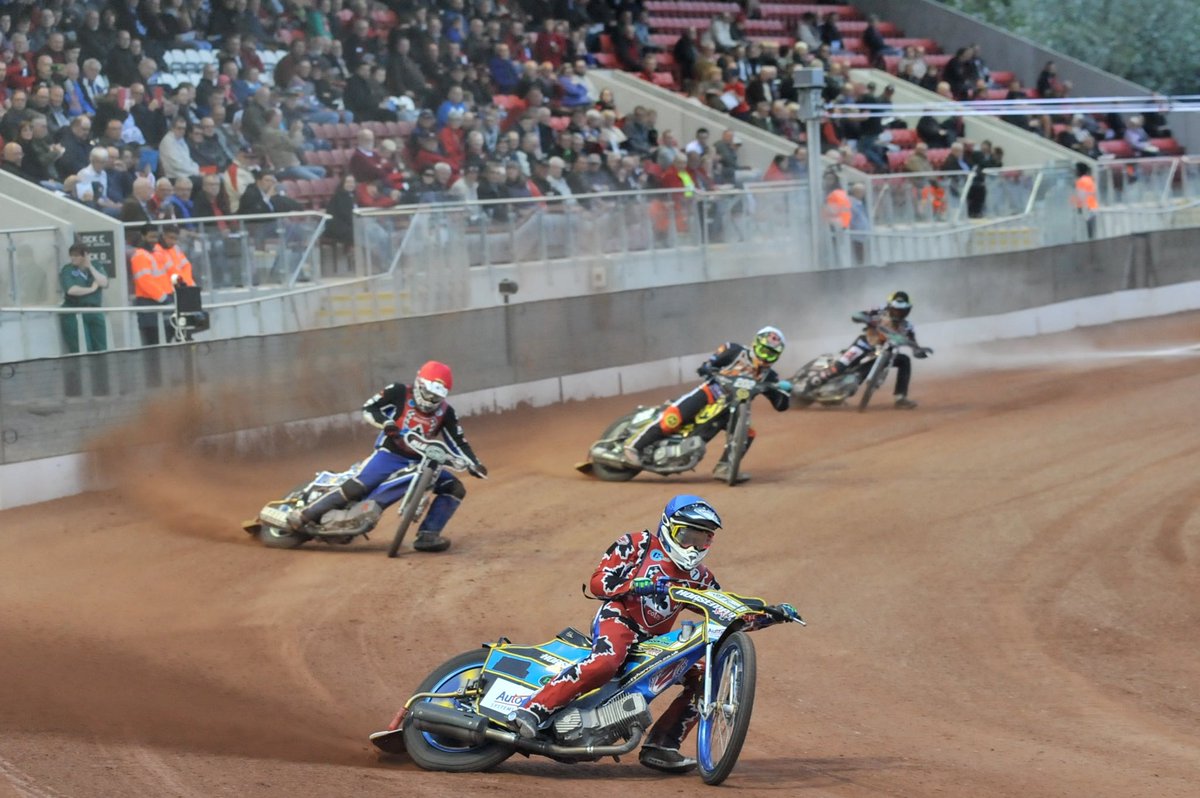 Belle Vue Speedway tweet media