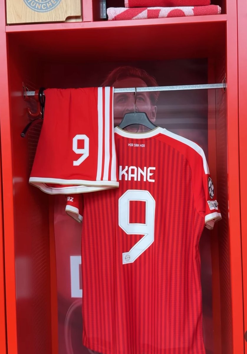 Forbidden Football Shirts 👕 tweet media