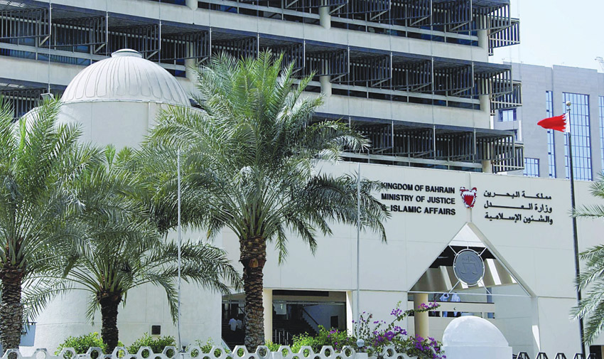 دائــرة الــحــدث tweet media