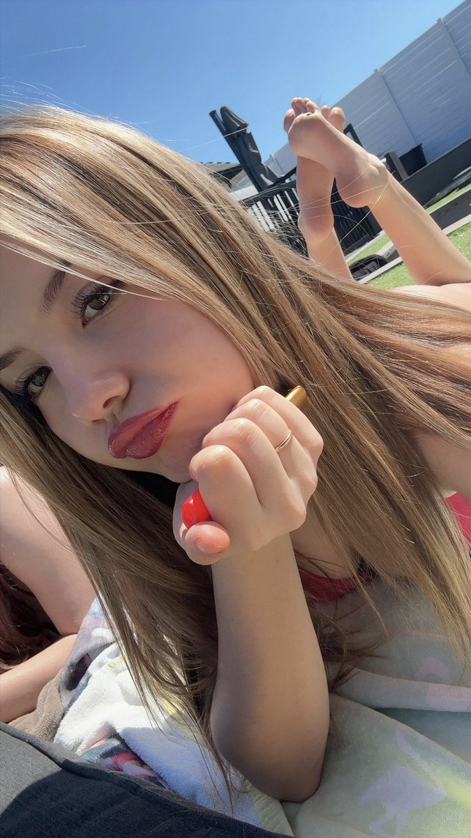 Princess Abigail👑 tweet media