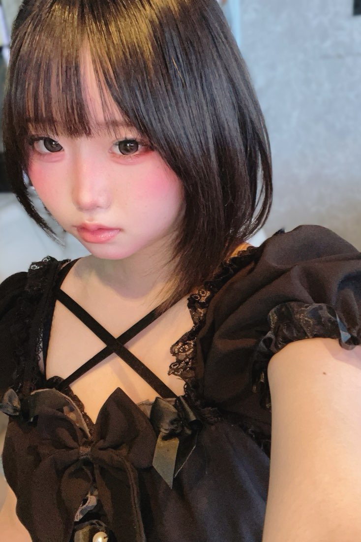 ꒰ঌすず໒꒱ tweet media