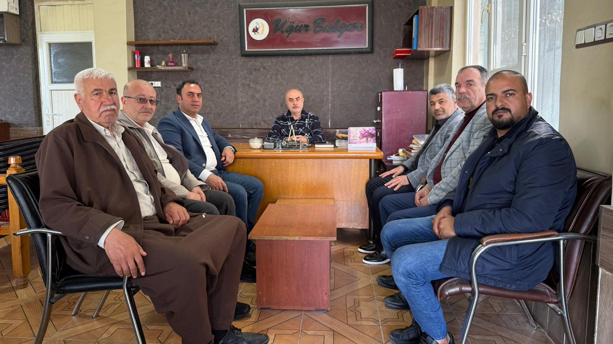 EyyubiyeAkParti's tweet photo. İlçe Başkanımız Süleyman Elgün ile birlikte, Uğur Bulgur ve Bakliyat Fabrikası Yönetim Kurulu Başkanı Mehmet Recep Uğur’u ziyaret ettik.

Akçakale yolu üzerinde faaliyet gösteren fabrikayı gezme imkânı bulurken, üretim süreçleri hakkında da bilgi aldık.
 
Şehrimize ve ilçemize sağladıkları istihdam, üretime sundukları katkı ve ekonomimize verdikleri destek dolayısıyla kendilerine teşekkür ediyoruz.

Nazik ev sahipliği ve samimi misafirperverlikleri için Mehmet Recep Uğur’a şükranlarımızı sunuyor, çalışmalarında bereketli kazançlar diliyoruz.

#MilletimizleYolumuzBir

#SüleymanElgün #AkEyyübiye #Eyyübiye

@RTErdogan @Akparti @abuyukgumus @hakanaksu058 @farukaytek @mustafaelitas @acarfaruka @Ziverozdemir @milhamigunbegi @bybekirbozdag @AEminOnenOfis @ProfDrDusak @CYAZMAC @malicevheri @ibrahimeyyupogl @HikmetBasak_63 @av_mfaruk @ElgunSuleyman @SalihAldeniz5 @GultenBalci63 @Serkankrmz63 @SbrKnk @ihalilesiyok