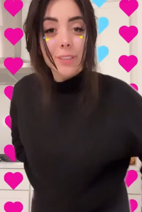 Xalina tweet media