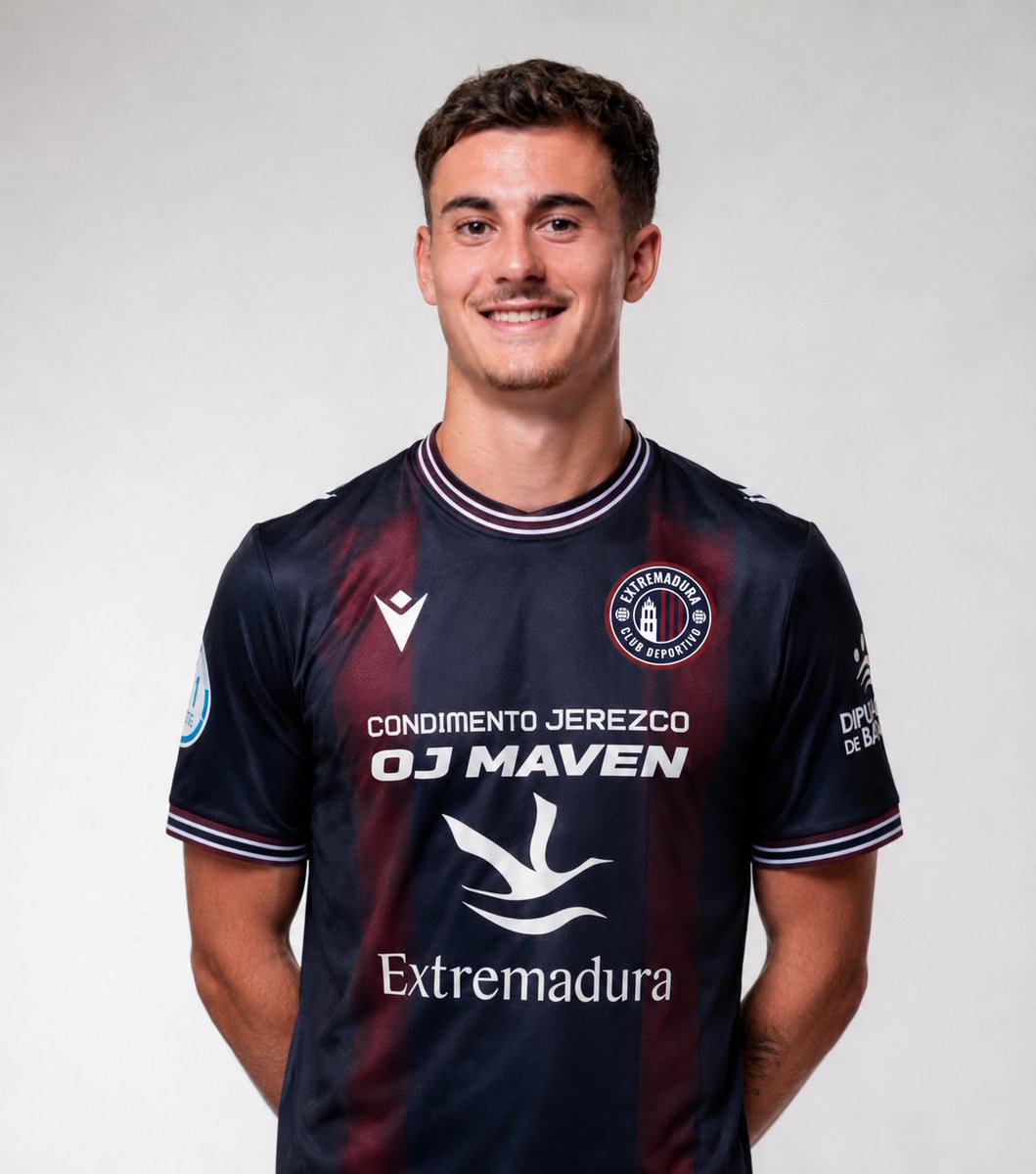 MERCATO ‼️

El CD Extremadura empieza a mover ficha con su ansiado ascenso a Primera RFEF. 

El atacante Iker Burgos procedente del Almería B estaría prácticamente hecho con el cuadro Almendralejense. 

📝🔜✅