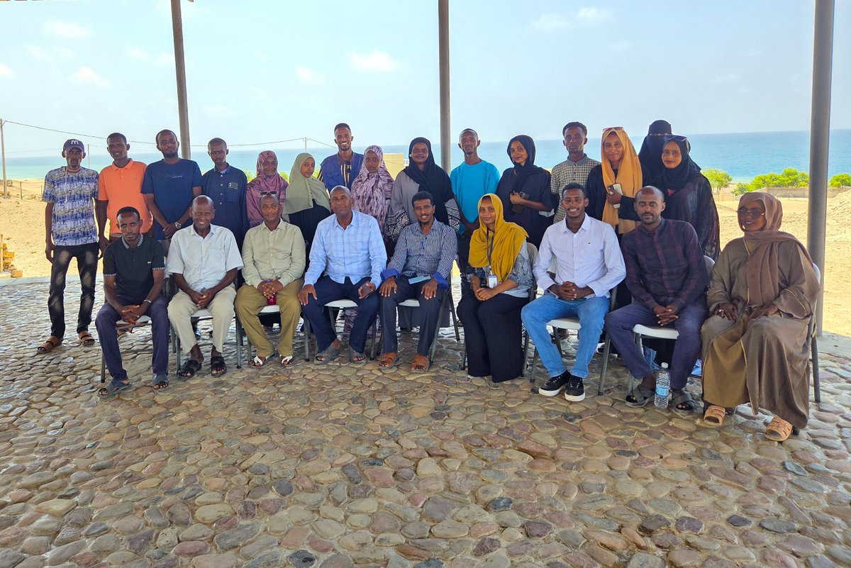 DjiboutiIom's tweet photo. L'@DjiboutiIom, en collaboration avec le @MinSantedj, a appuyé les capacités des acteurs communautaires à #Obock et à #Dikhil, afin de promouvoir la vaccination des enfants, y compris parmi les populations migrantes.
Avec le soutien de l’Alliance @gavi🙏 https://t.co/OeNV6r4yfp