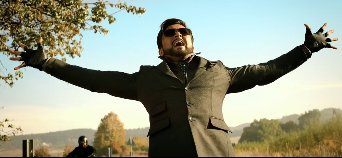 CinemaStar_'s tweet photo. 10 Years Of Masterpiece #24TheMovie..๐ฅโค๏ธโ๐ฅ
#10YearsOf24
All Time Best SiFi Movie..๐ฅ
All Time Favorite Suriya Film..๐ฅ
Screenplay, Visuals, Making..๐๐ฅ
#VikramKumar Best Film..๐ฏ
#ARRhaman Banger Music..โก
#Suriya #NithyaMenen #Samantha https://t.co/JVnRuM8dSX