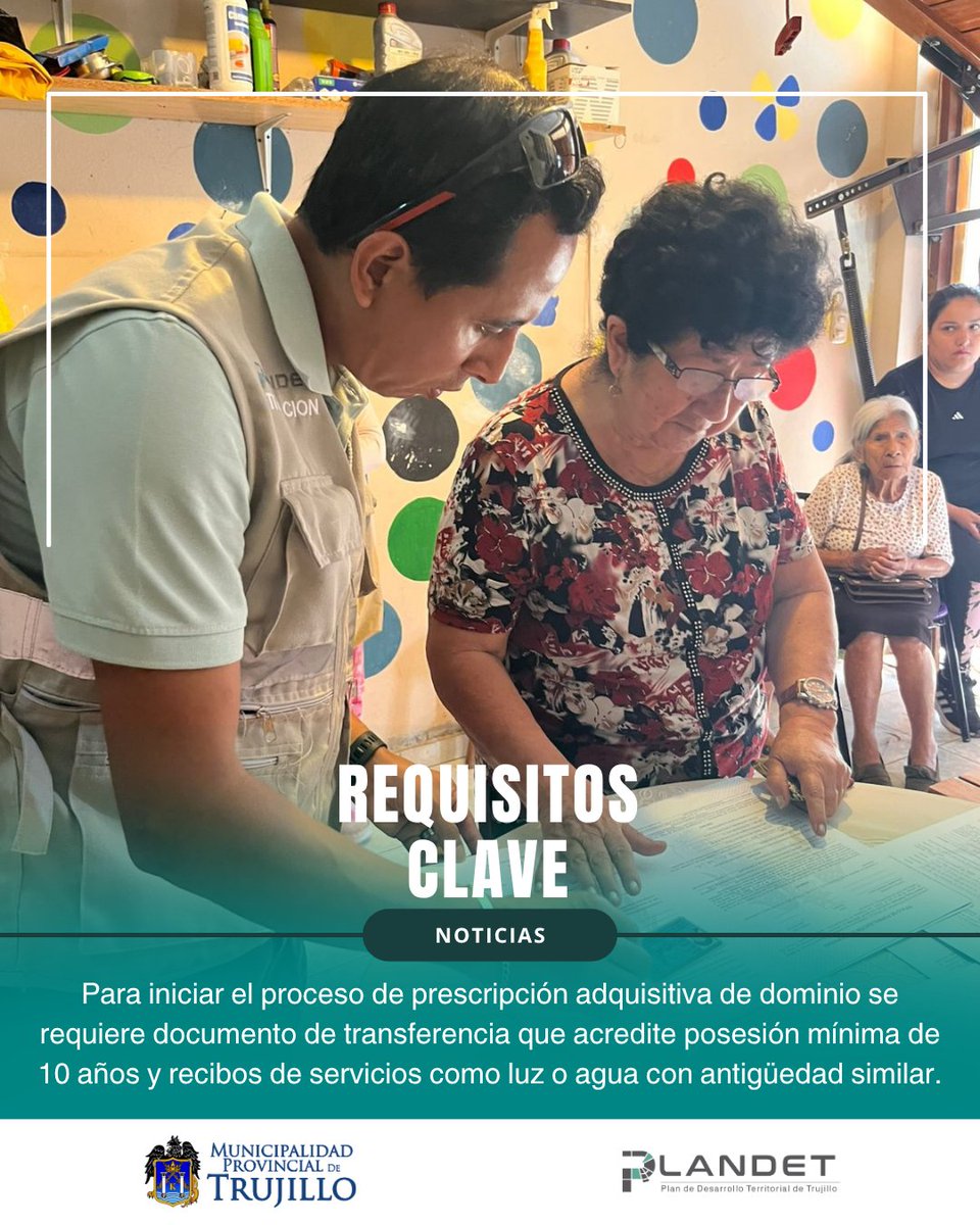 Plandet_mpt's tweet photo. Cerca de 30 familias de Los Álamos firmaron su título de propiedad tras años de posesión. PLANDET sigue avanzando en la formalización.
#PLANDET #Trujillo https://t.co/Uyx7u2UmNr