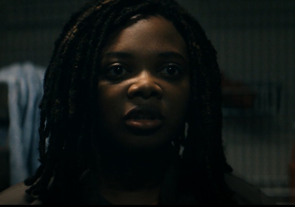 Sister Sage is what happens when an idiot tries to write a Smart character.

They couldn't figure out how to make "super smart" interesting in their final season, so they made her into an idiot. 

Massive character assassination to a character that was interesting last season.