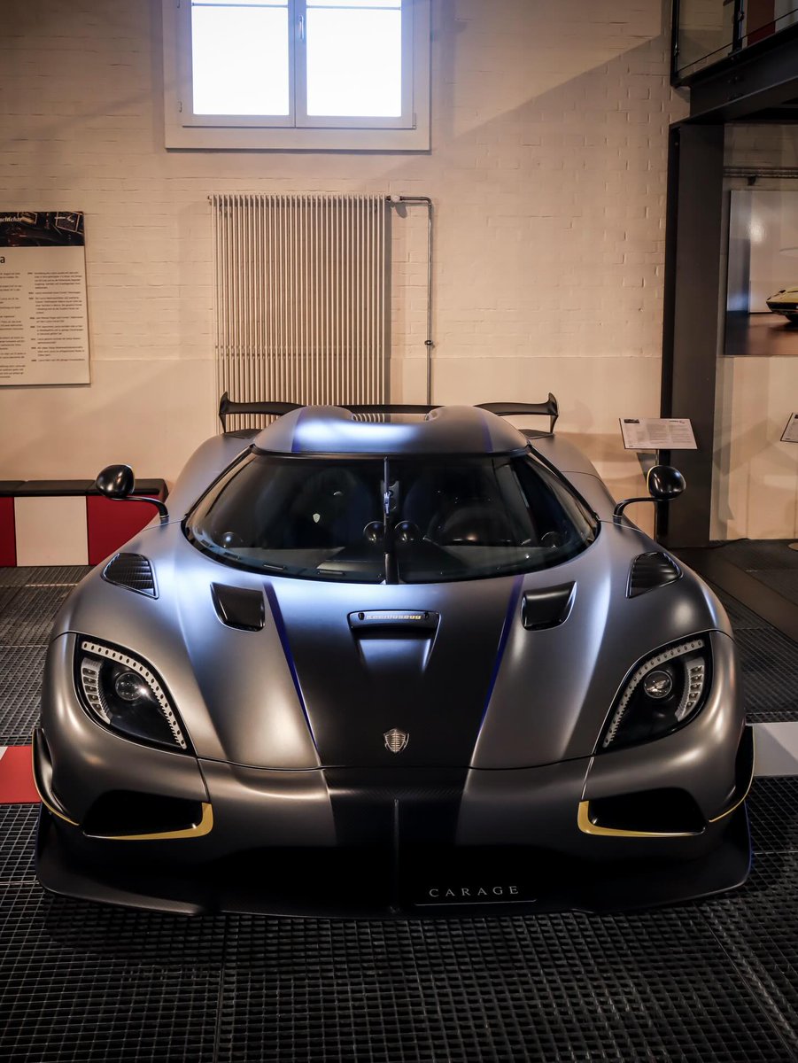 competitionreal's tweet photo. Koenigsegg Agera https://t.co/8ZFNuByZex