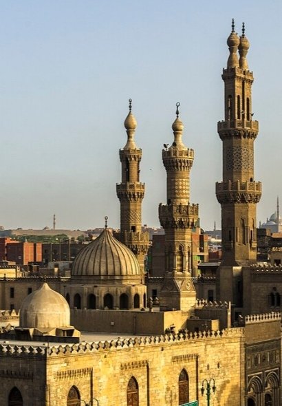 القاهرة مدينة الألف مئذنة