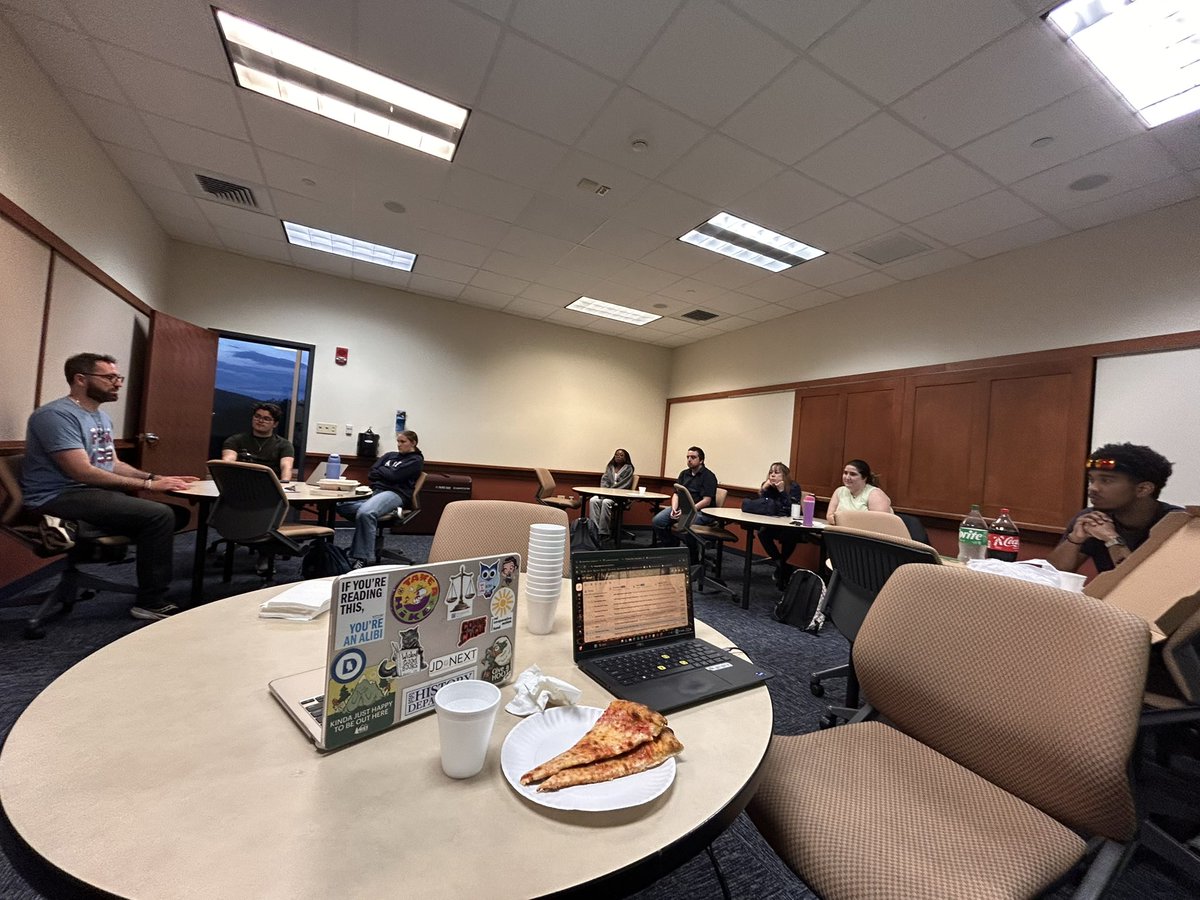 SCSUDems's tweet photo. @AndrewRiceCT3 came to speak about his motivation getting involved in politics and some of his plans if elected. We also said goodbye to our former Pres, Tom, who worked tremendously hard to revive this club by getting involved in the community💙 #graduATE #scsudems https://t.co/5Qd16Eu6q4