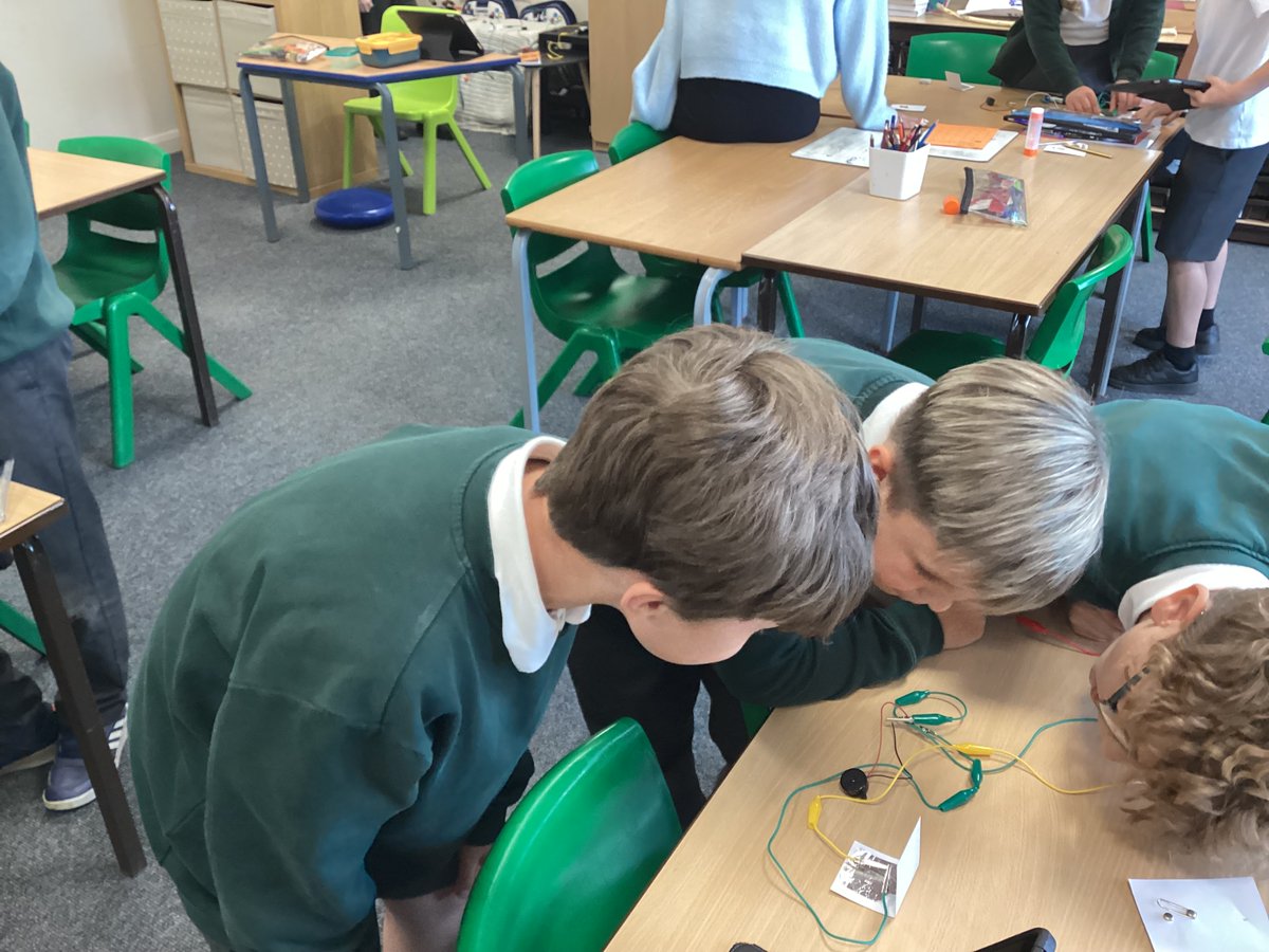 The Gates Primary - Doves Class Page tweet media