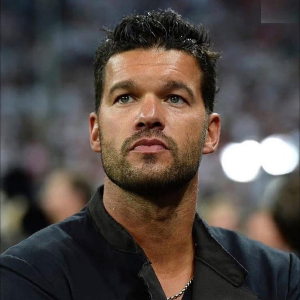 CuriosidadesEU's tweet photo. Michael Ballack viveu dois dos anos mais cruéis que um jogador pode ter:

2002:

❌ Perdeu a Bundesliga na última rodada
❌ Perdeu a final da Copa da Alemanha
❌ Perdeu a final da Champions League
❌ Perdeu a final da Copa do Mundo

2008:

❌ Perdeu a Premier League na última rodada
❌ Perdeu a final da FA Cup
❌ Perdeu a final da Champions League
❌ Perdeu a final da Eurocopa