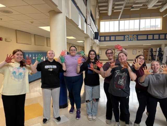 AberdeenSMS's tweet photo. SMS Golden Crew teamed up with Leadership Aberdeen to complete a portion of a mural to be displayed at the public library.  The mural calls to attention the issue of homelessness and the displaced in the community. https://t.co/WzdrcfWXN4