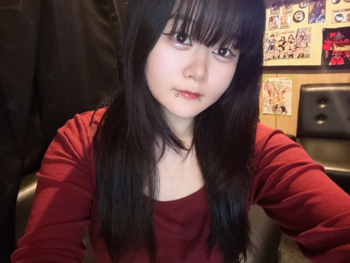 います、GW鬼出勤の巻！𛰙᭜𖫴𖫰𖫱𖫳𖫲𖫲𖫳𖫴𖫰𖫱꛰ ᭜𖫴𖫰𖫱𖫳𖫲𖫲𖫳𖫴𖫰𖫱꛰ಣ

めありちゃんと朝までいるﾖ

明日もめありちゃんといる！！
リアバを一番に祝って欲しくて
頼み込んだ、快諾あざす𛰙᭜𖫴𖫰𖫱𖫳𖫲𖫲𖫳𖫴𖫰𖫱꛰ ᭜𖫴𖫰𖫱𖫳𖫲𖫲𖫳𖫴𖫰𖫱꛰ಣ

みんなも今日も明日もきてね